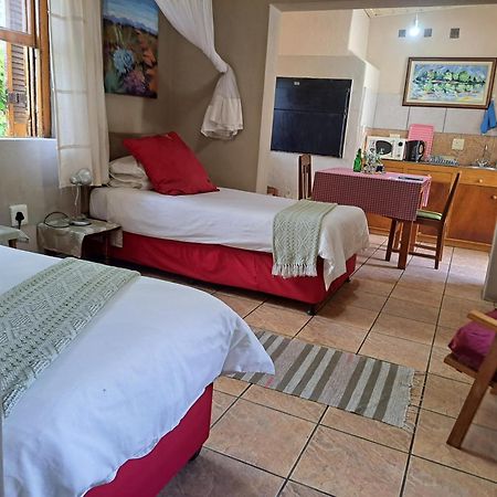 Artkaroo Stay Oudtshoorn Exterior foto